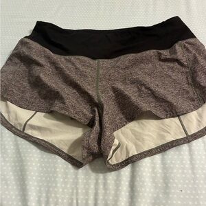 Lululemon Speed Up Short High-Rise *2.5"